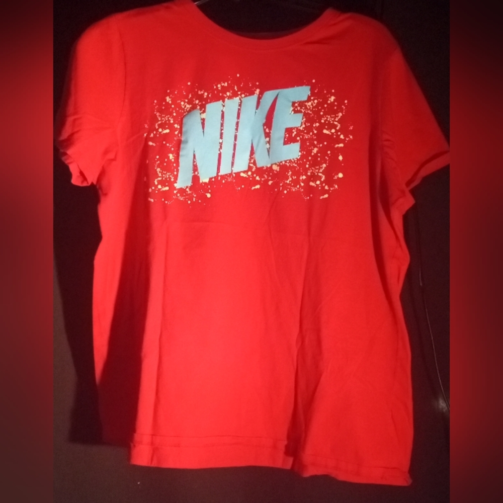 Nike Tee shirt